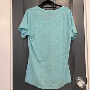 NWT WoolX Mia V Neck women’s Large